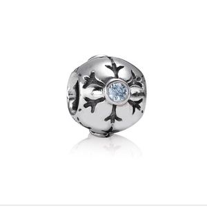 Pandora snowflake charm with aqua gemstone!